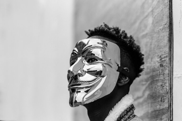 Masked Opinion maker